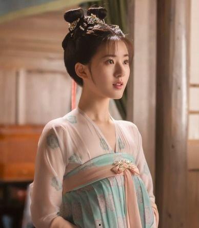 娱乐圈吃瓜赵露思,娱乐圈吃瓜界的“瓜王”